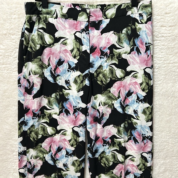 Vince Camuto, wide leg floral print pants, size 12 - Picture 2 of 8
